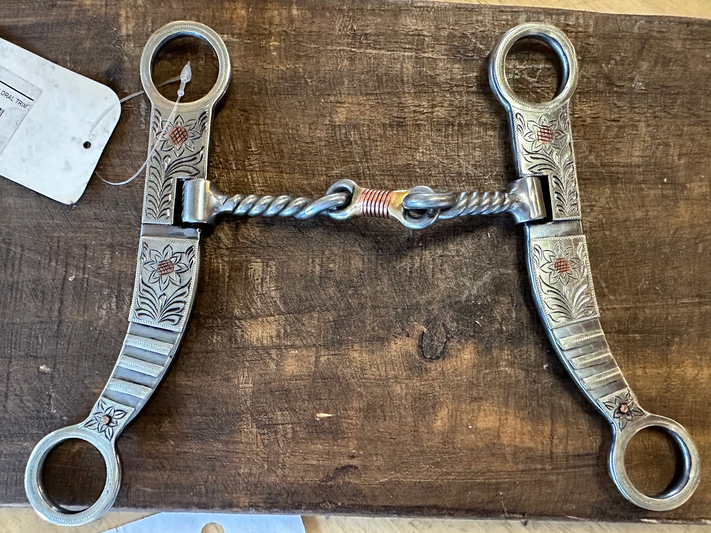 Twisted dog bone Bit 174204