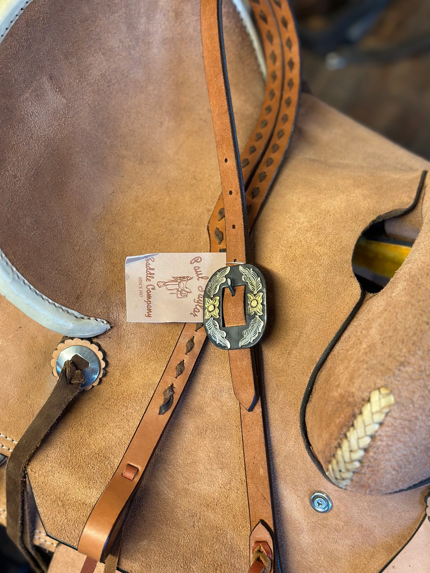 Buck-stitch headstall