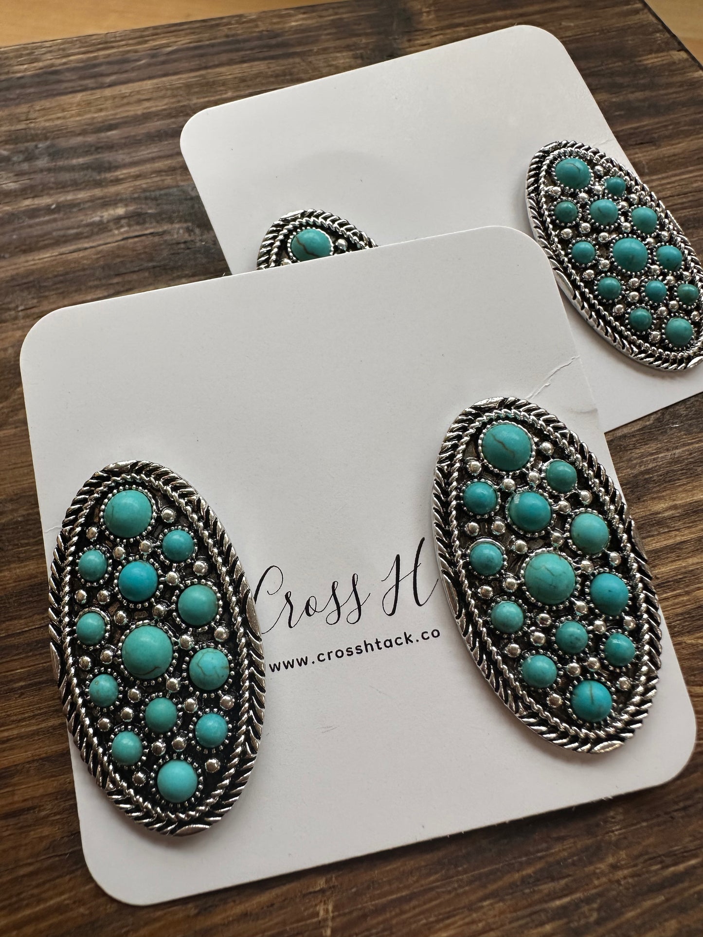 Oval stud Turquoise earring