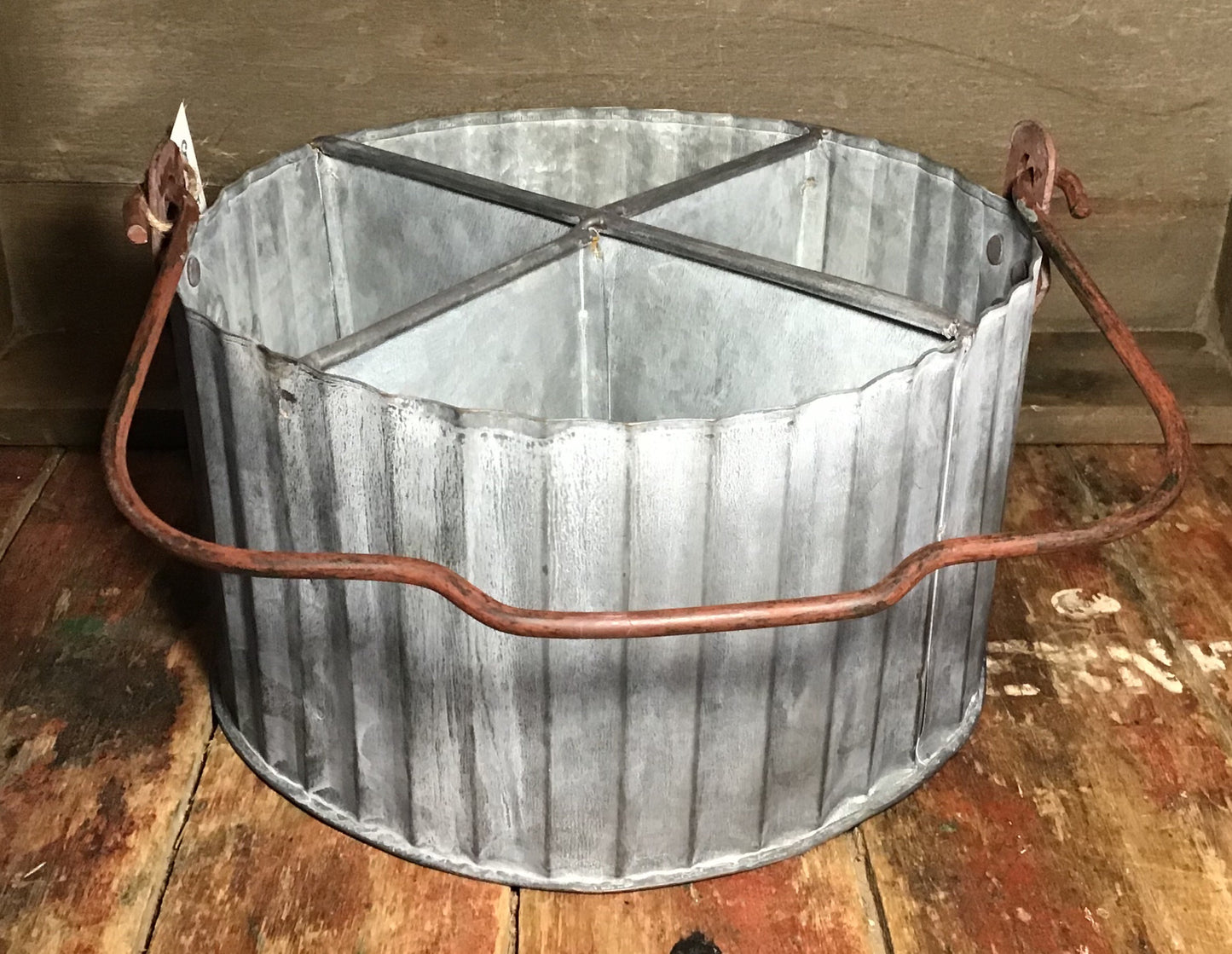 Corrugated Divided Caddy with Handle