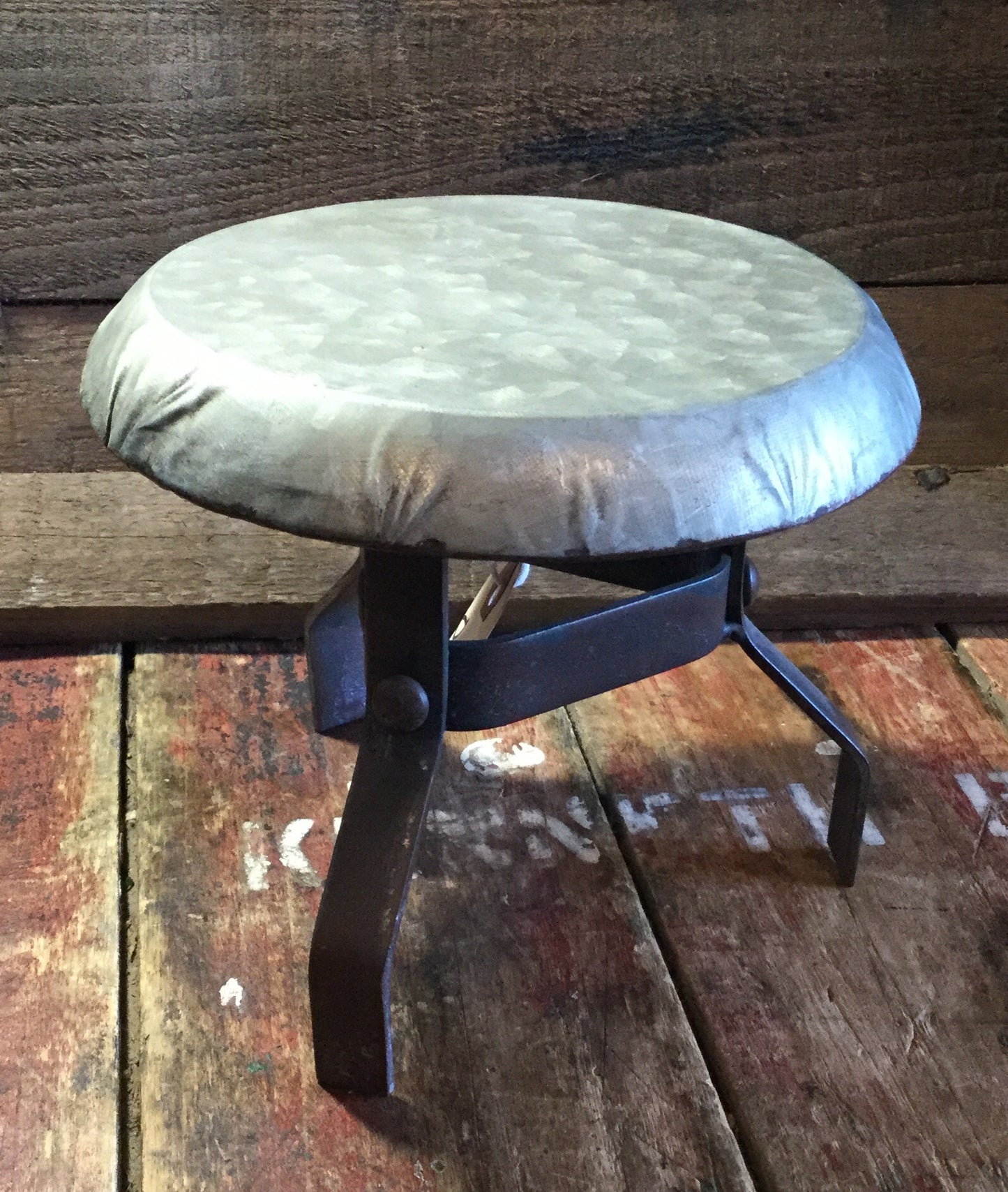 Silver Metal Pedestal