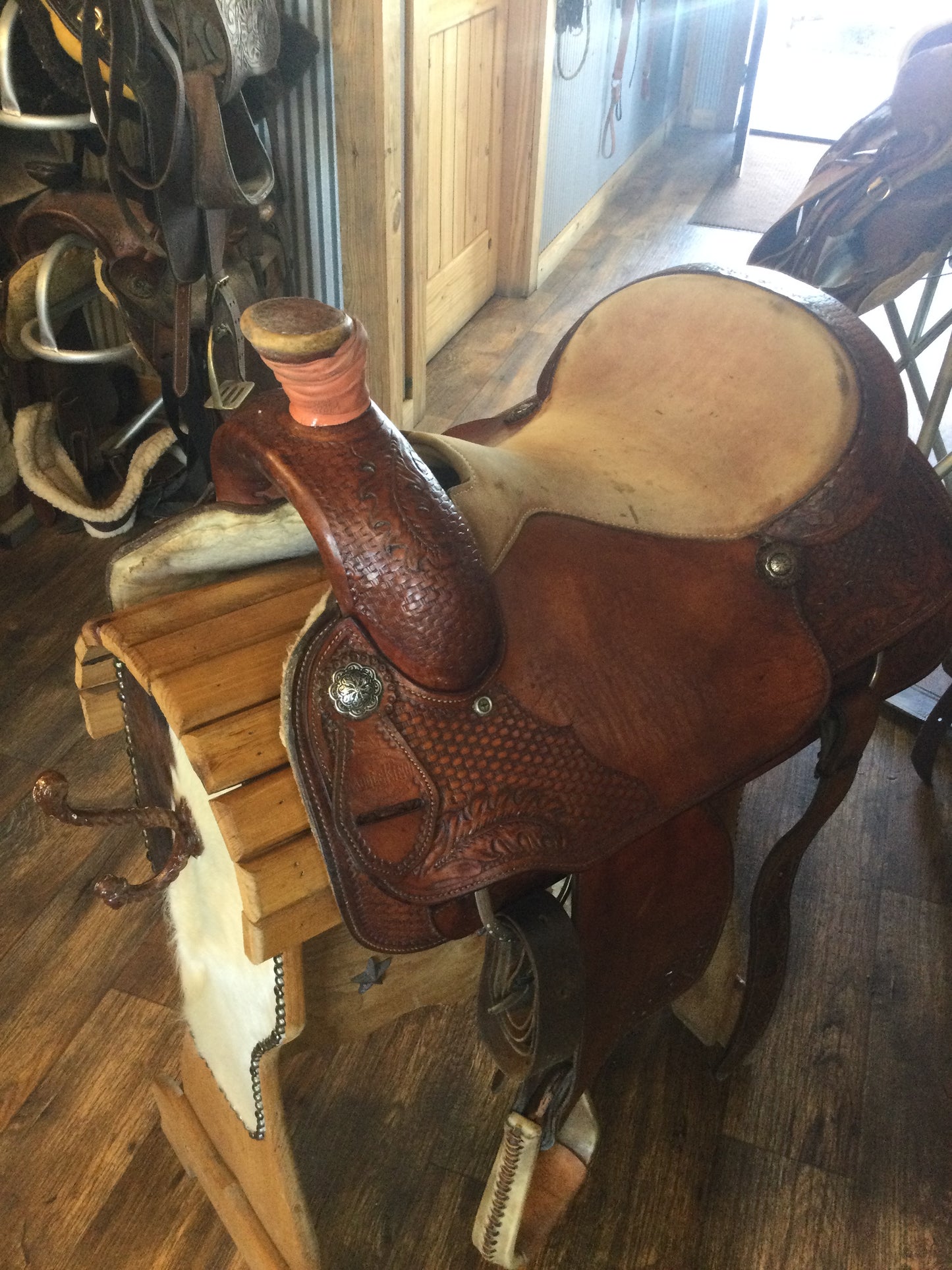Larry Fonseca Saddle - 14.5 roper