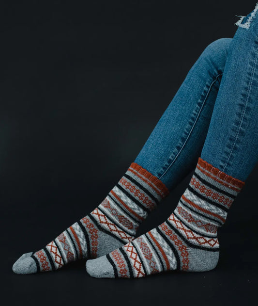 White & Rust pattern socks