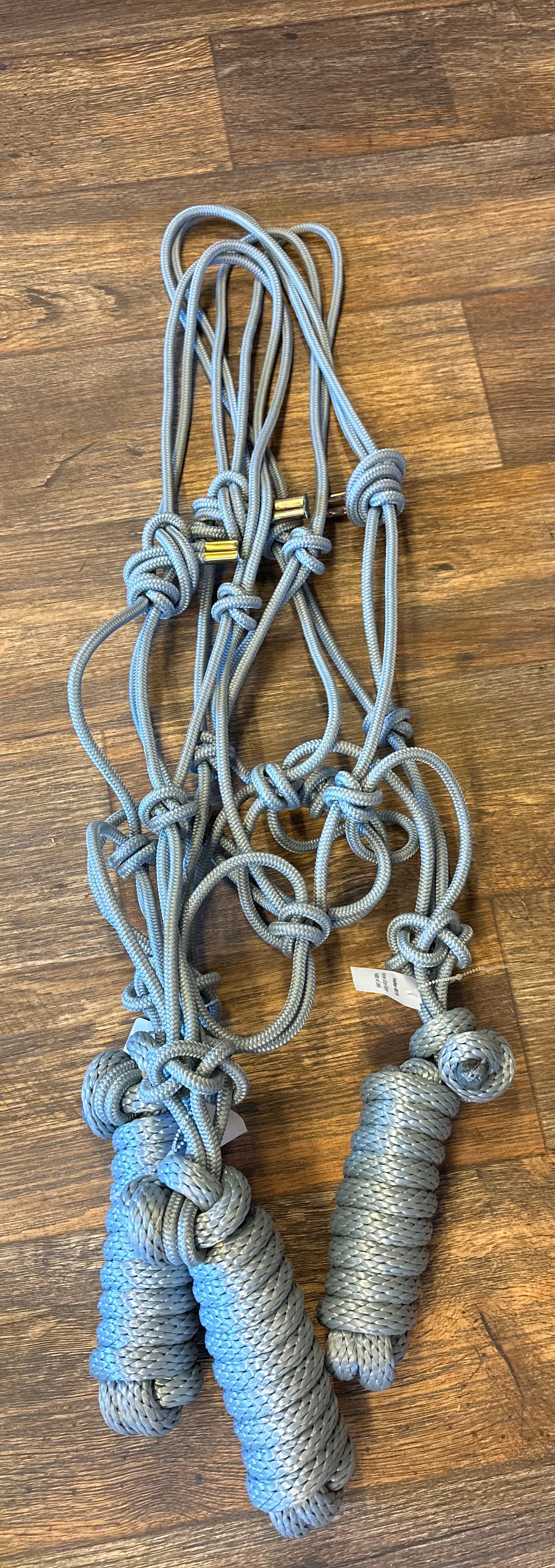 Rope Halter w/ Lead 315