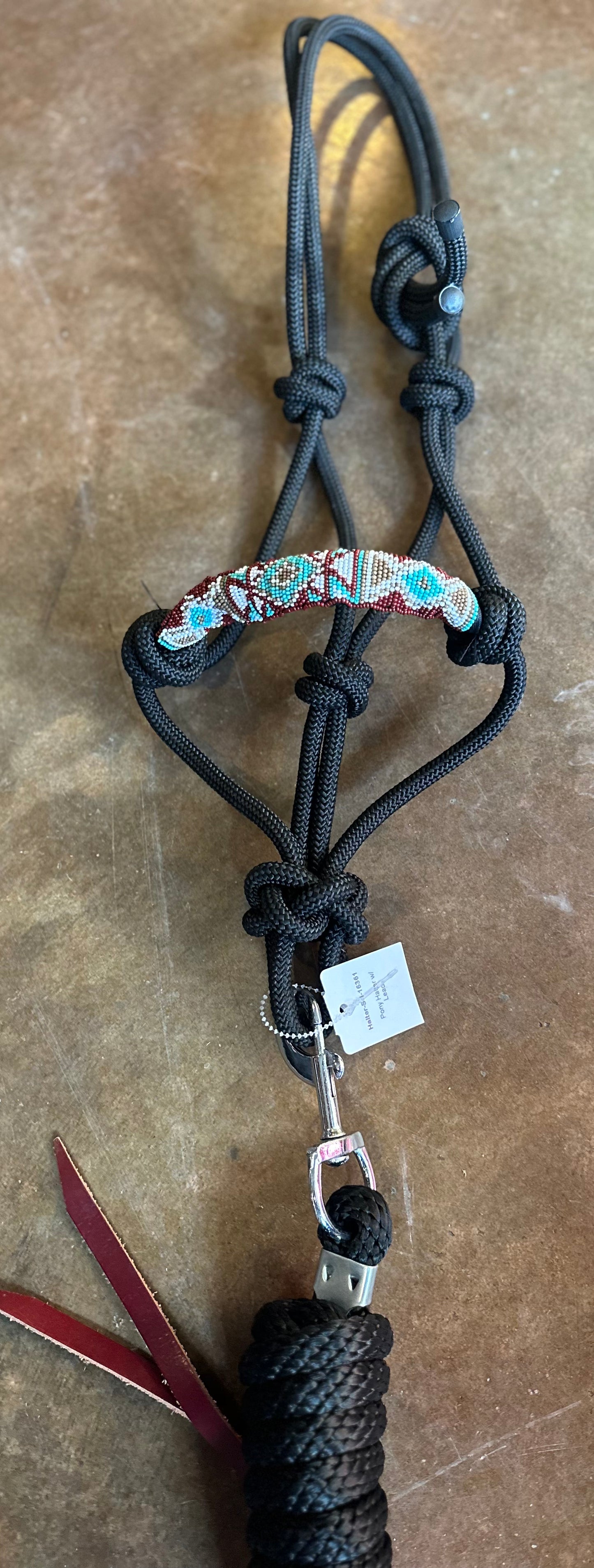 Beaded pony halter with lead