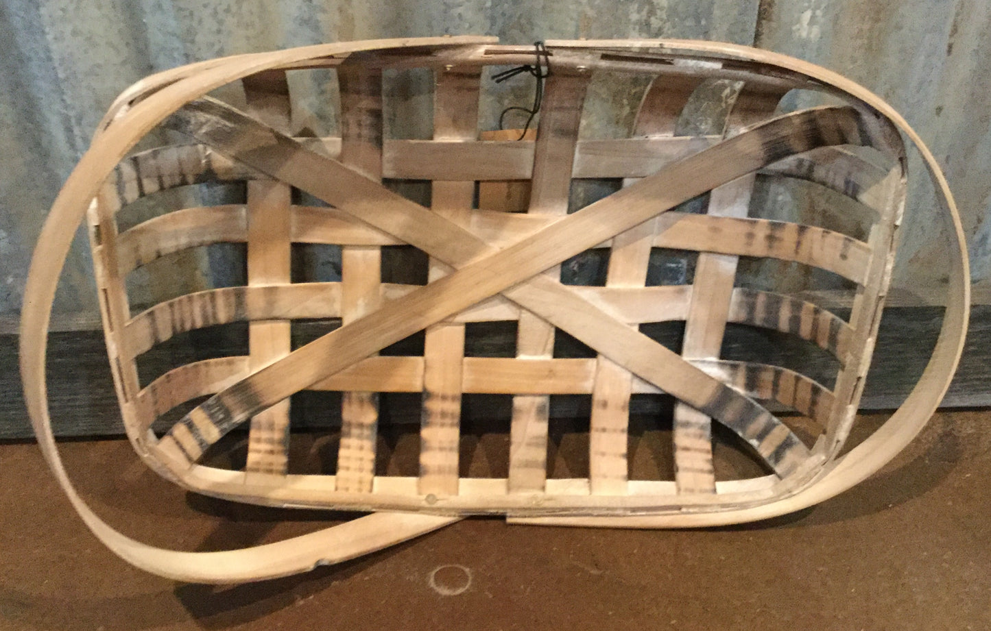 Wood Tabacco Basket