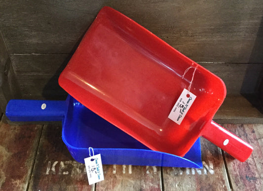 Plastic Spill Top Feed Scoop