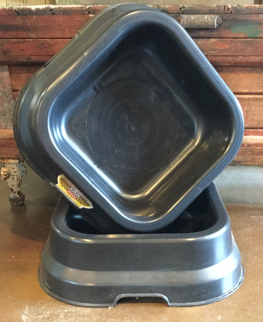 Plastic Feeder Pans